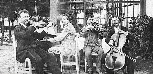 From Bean to Bonbon: The History of Chocolate in Ukraine 🇺🇦🍫 - Myzo Chocolate Inc.