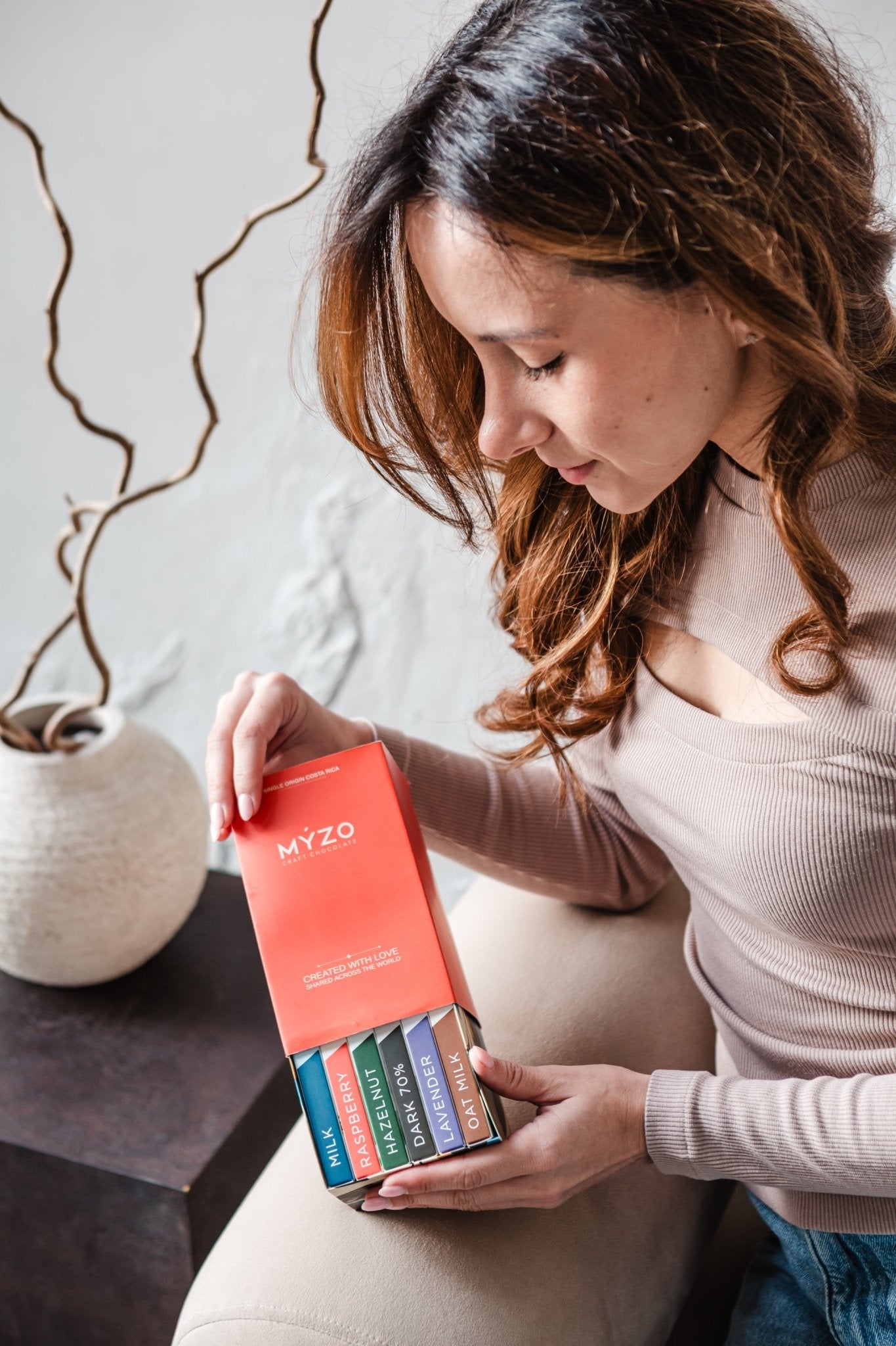 6 - Bar MYZO Bean - to - Bar Chocolate Gift Box | Single - Origin Craft Chocolate - Myzo Chocolate Inc.